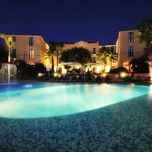 Hotel Arbatasar, Àrbatax